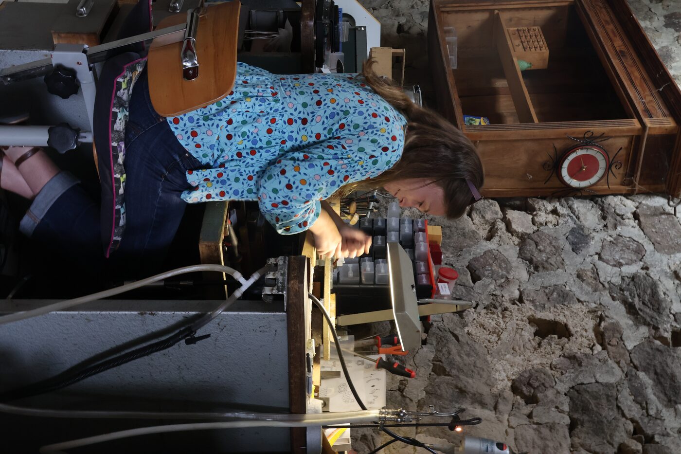 Alexandra à l'atelier